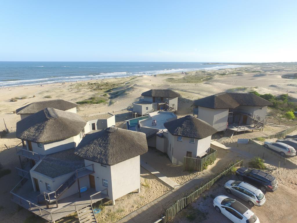 Maradentro Apart Hotel & Suites Punta Del Diablo Exterior photo